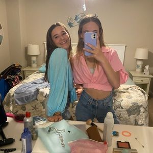 Meet your Posher, Ellison